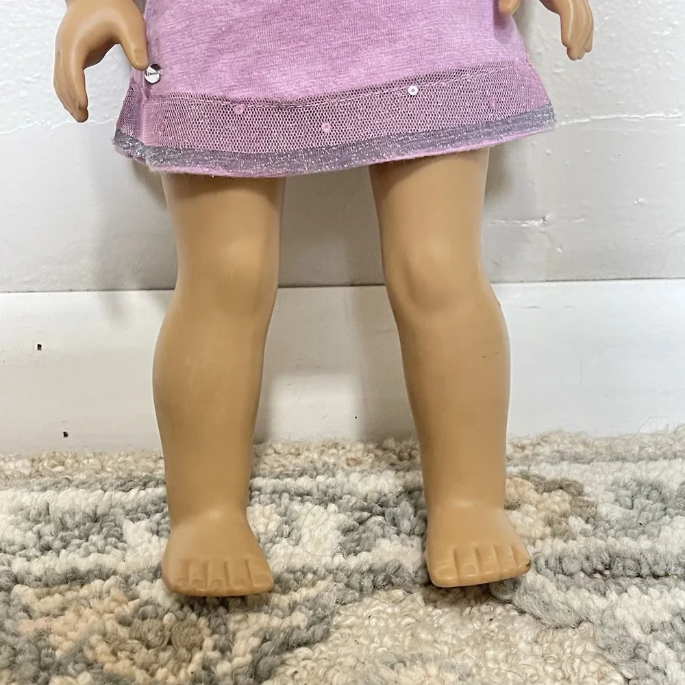 American Girl Doll Just Like You Truly Me‎ 2014 Blonde Blue Eyes Earrings Dress